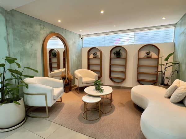 Propiedad amoblada p/ salón de belleza / spa barrio mburucuyá, Asunción, foto 3