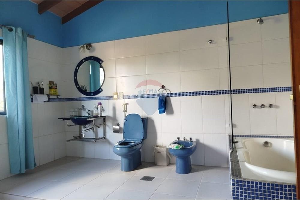 Casa - Alquiler - Villa Aurelia, Paraguay, foto 4