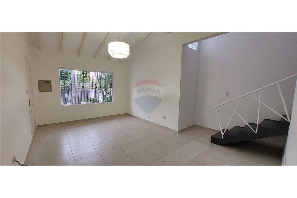 Amplia casa en vista alegre asuncion, foto 4