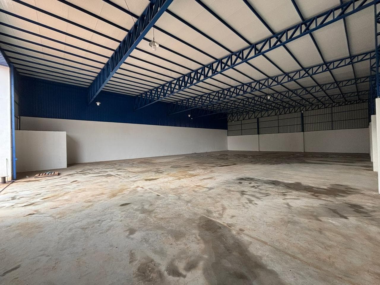 Deposito en alquiler 860m2 en parque industrial, foto 1