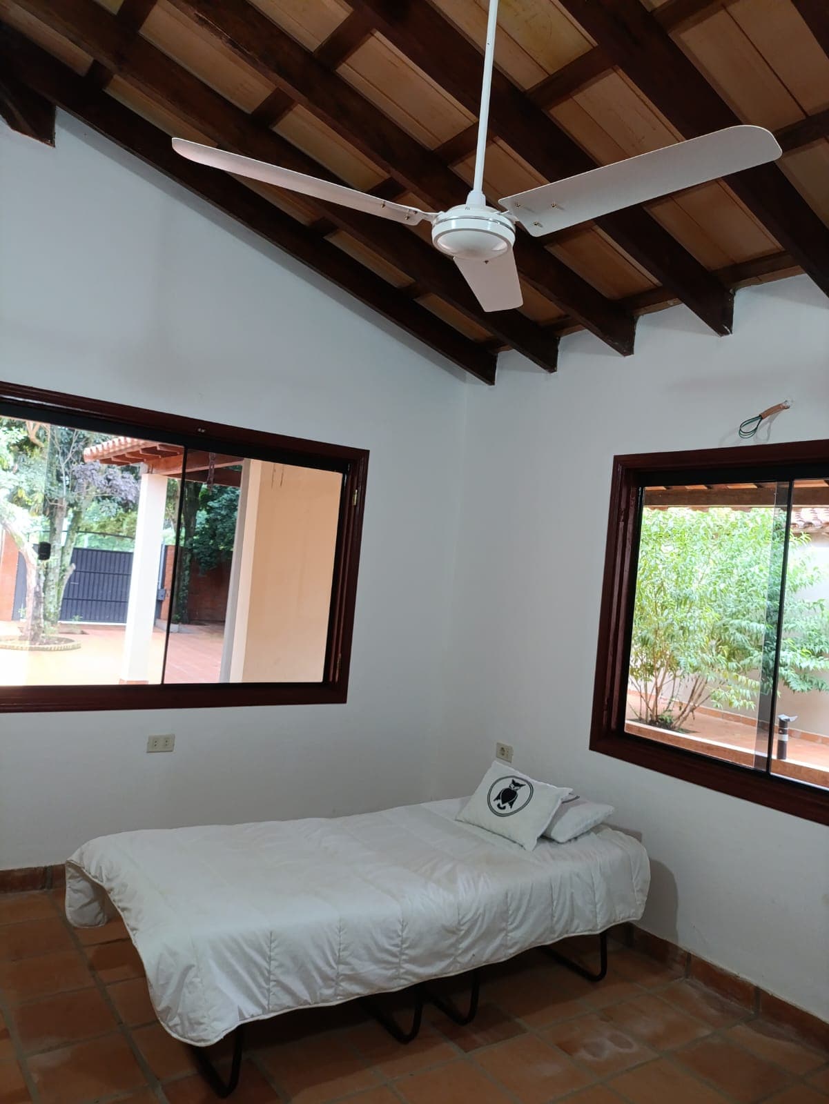 – Hermosa Casa Quinta a Estrenar en Coordillera, foto 2