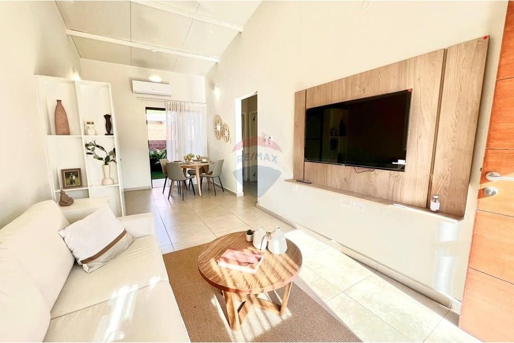 Casa - Venta - San Lorenzo, Paraguay, invierte en un hermosa casa!, foto 3