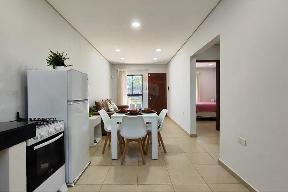 Chalet a estrenar en Luque Bº Marambure, foto 4