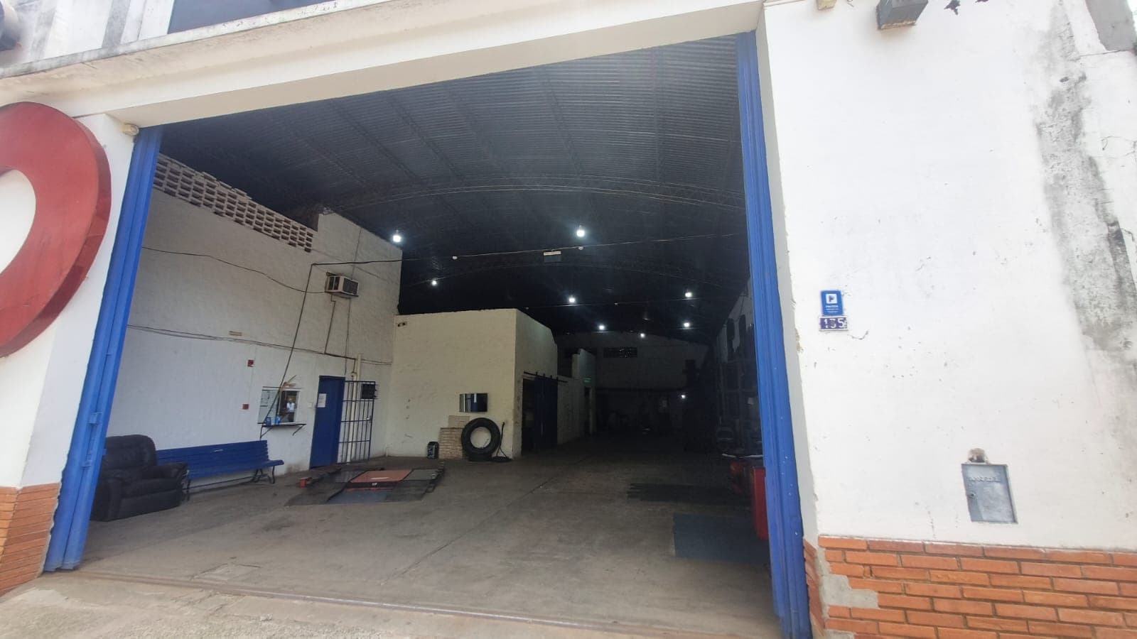 Deposito En Venta De 590m² Construidos A 2 Cuadras De Eusebio Ayala! — foto 4