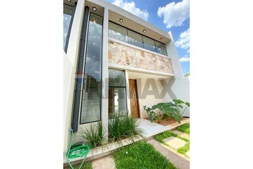 En alquiler duplex premium en loma merlo - Luque, foto 2