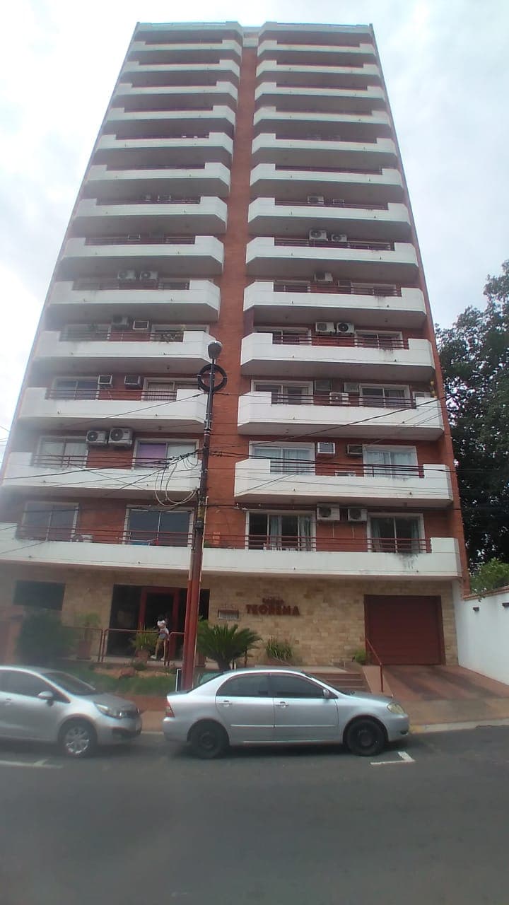 En alquiler departamento edificio teorema, foto 1