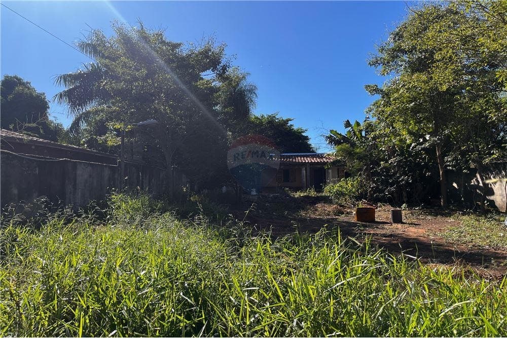 Terreno c/ construcción a refaccionar-Ñemby, foto 4