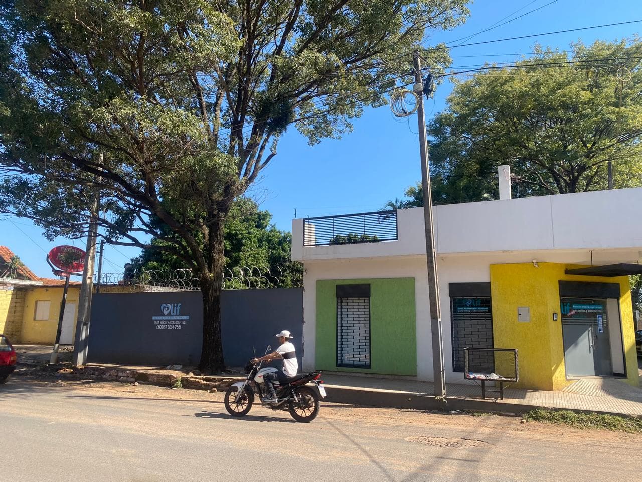 Alquiler salones para consultorio u oficina