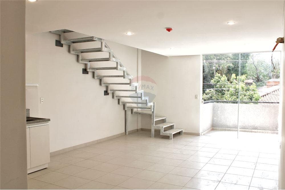 Depto a estrenar tipo duplex en lambare, foto 2
