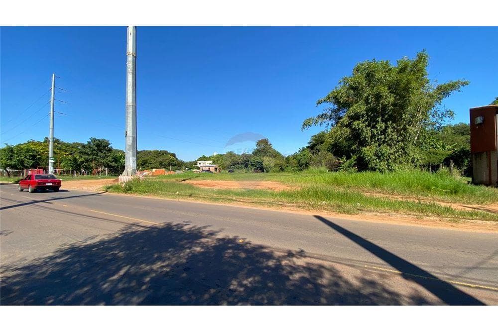 terreno de 1.480m2 en esquina sobre Av. Laguna Grande, foto 4