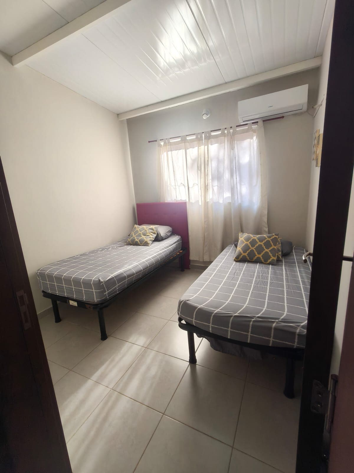 Casa Amueblada En Barrio Cerrado En Luque — foto 4