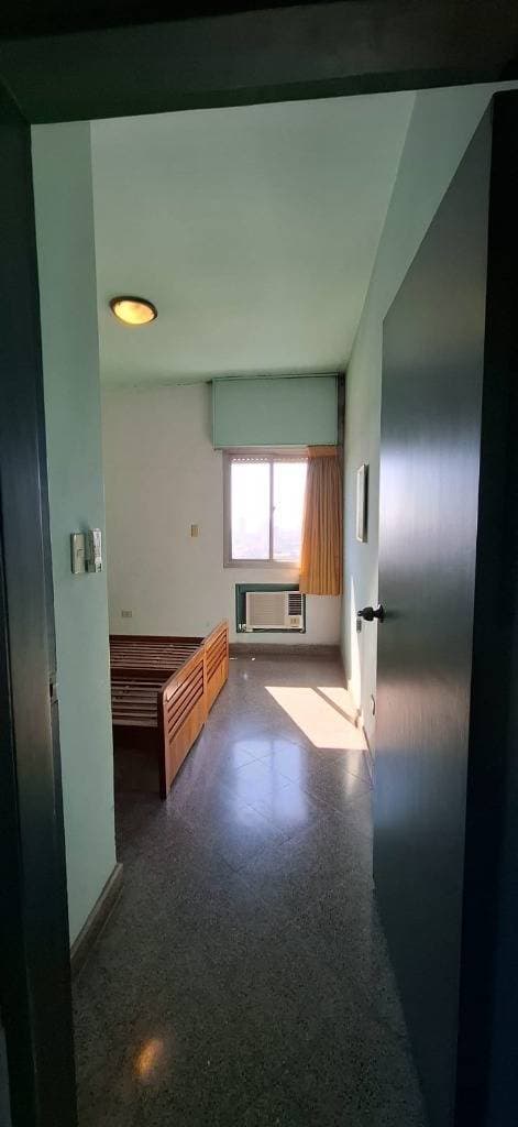Amplio Departamento en Barrio Dr Francia en Venta, foto 2