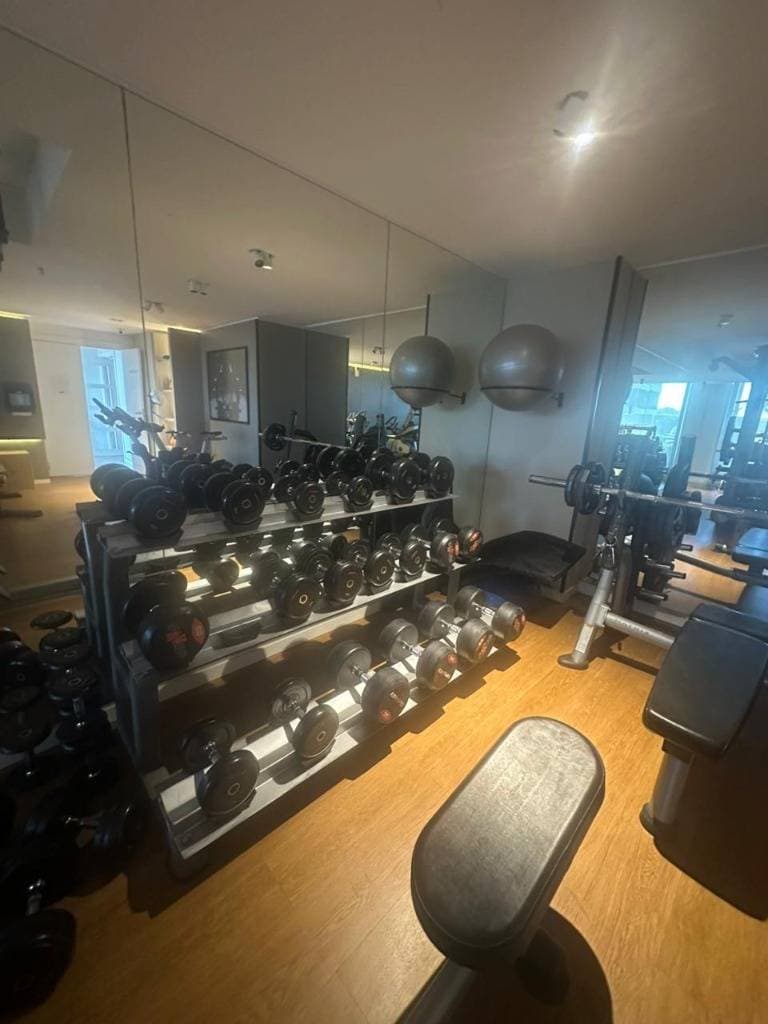 Departamento amoblado de 2 habitaciones en edificio sky tower — foto 4