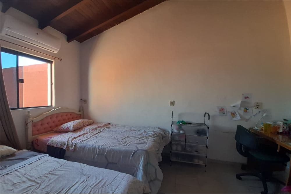 Casa con Piscina Bo. Bernardino Caballero Asunción, foto 2