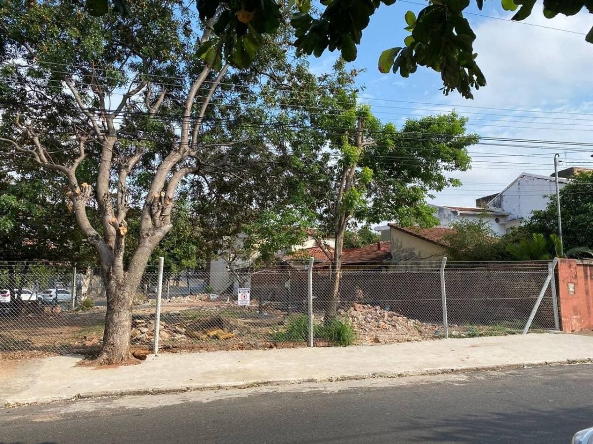Amplio terreno en esquina en el centro de asuncion, foto 2