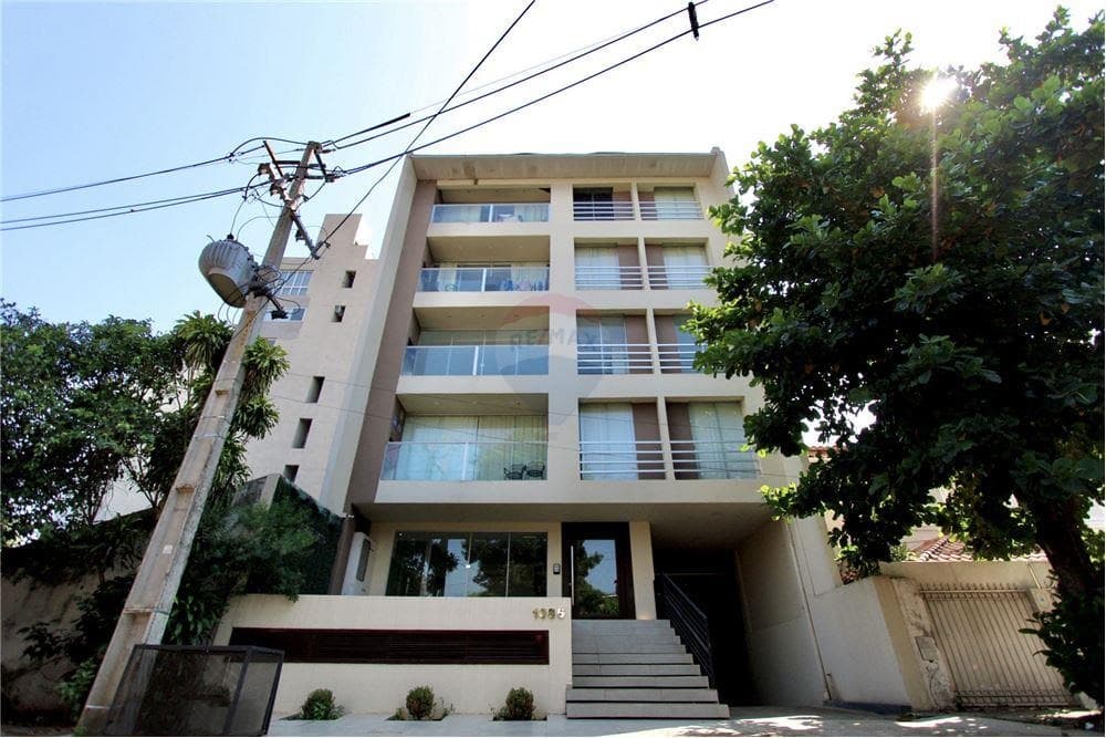 Vendo departamento de 2 dormitorios en Carmelitas