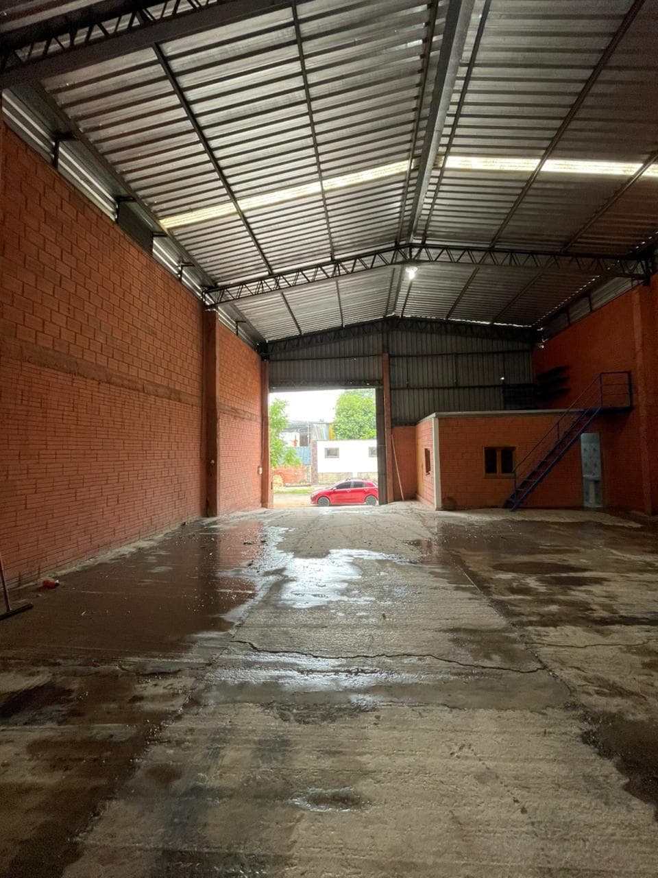 Deposito de 420m2 - en alquier y venta - mra, foto 5