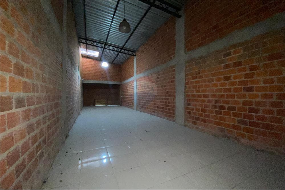 Salon comercial - alquiler - mercado 4, foto 2