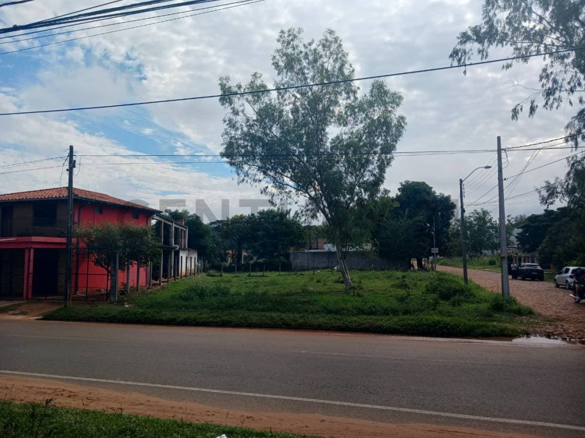 Venta terreno en Luque