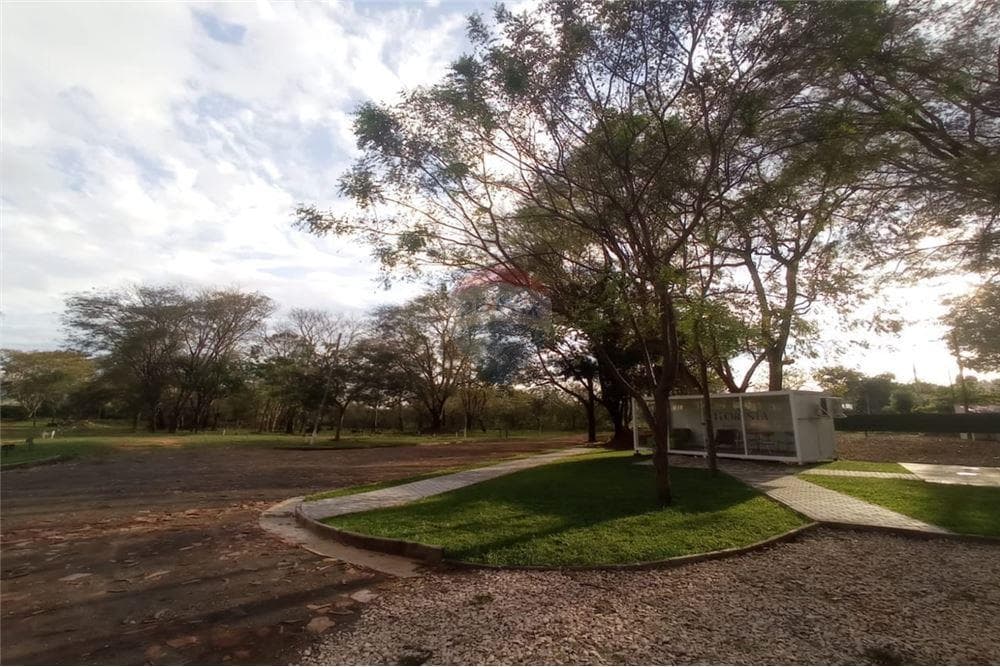 Terreno - Venta - Villa Elisa, Paraguay, foto 2