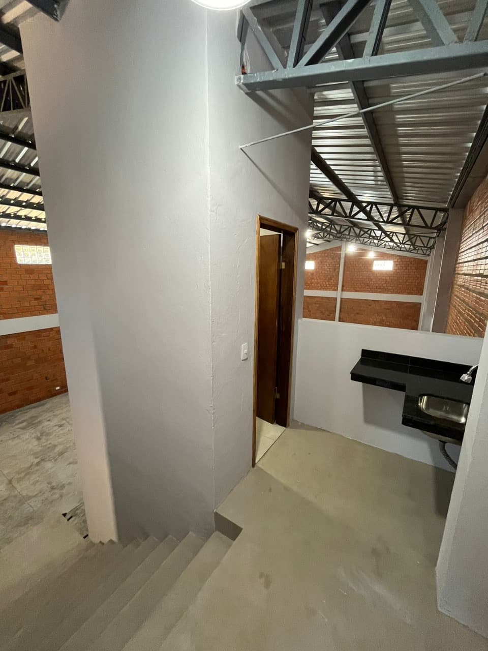 Tinglado en alquiler Mariano Roque Alonso — foto 3