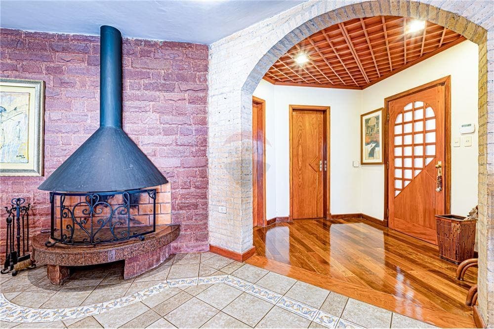 Hermosa residencia en venta zona "Barrio Jara", foto 3