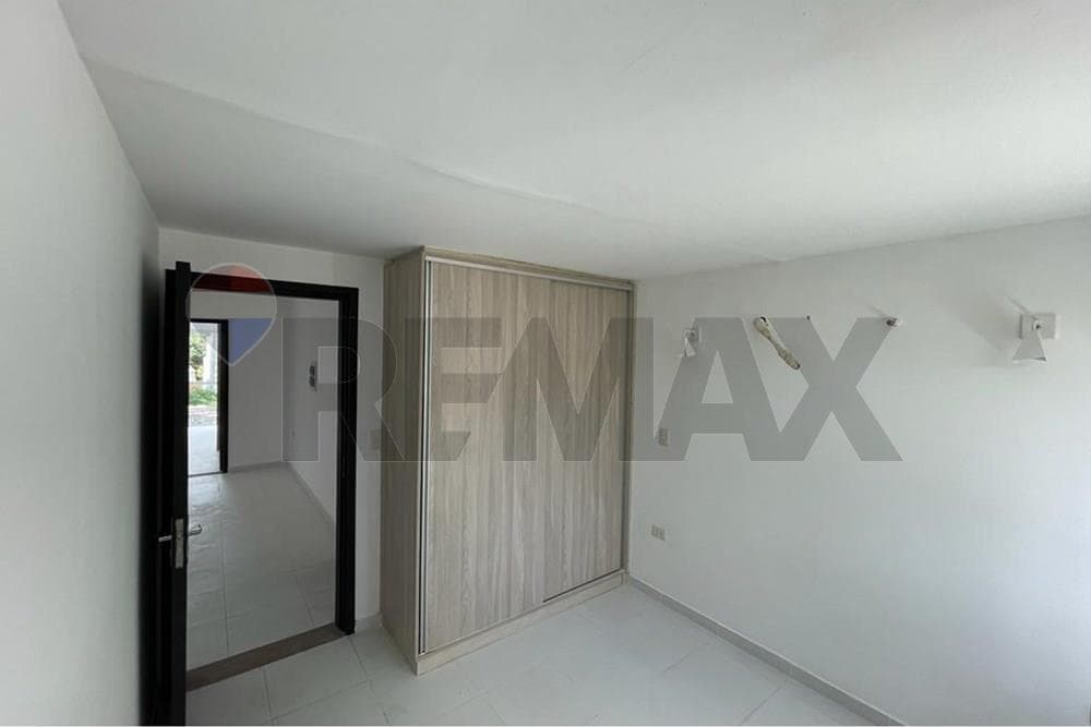 Amplio triplex zona yacht, foto 4