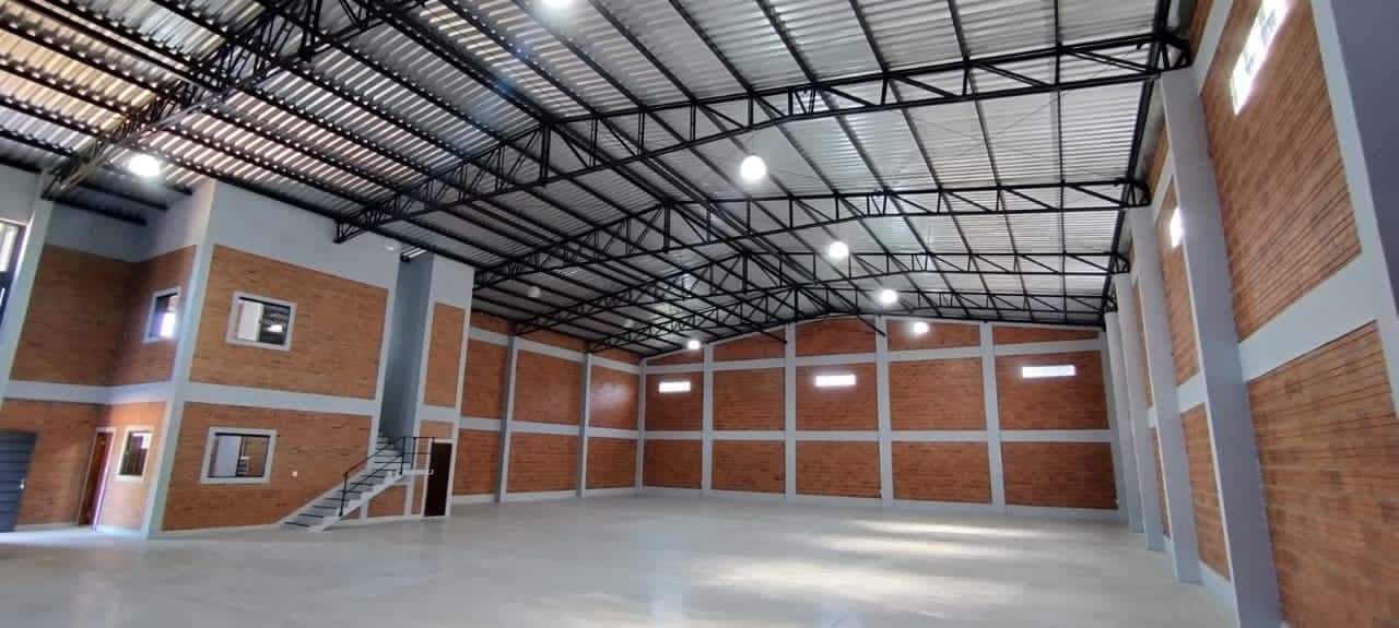 Alquilo depósito de 700 m2 en Mariano Roque Alonso
