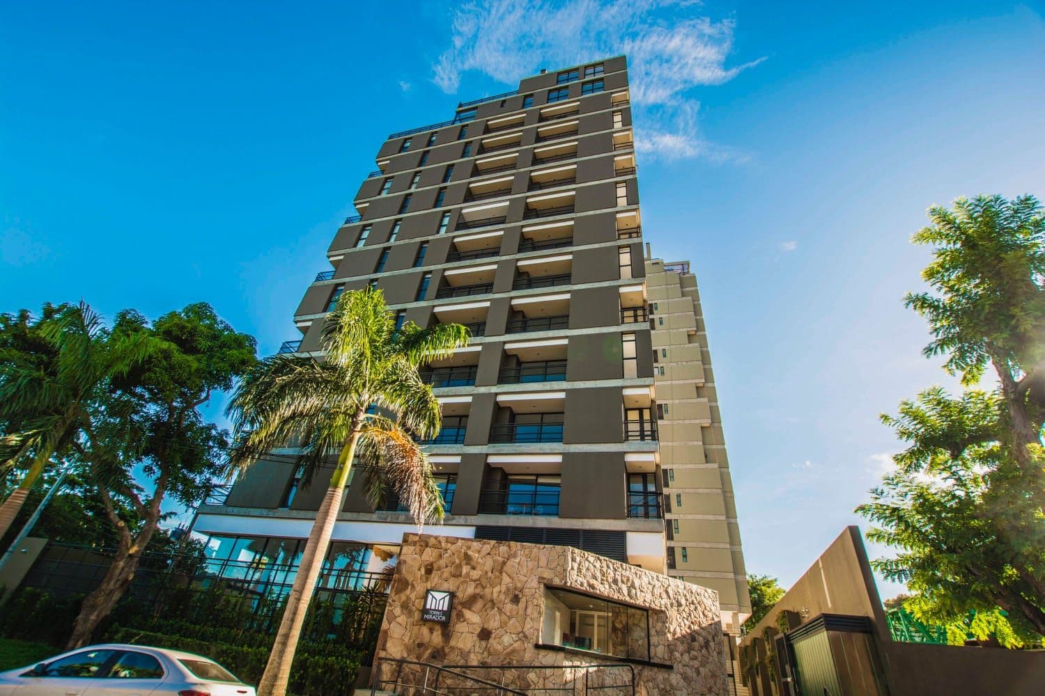 Departamento en venta de 3 dormitorios en Mburucuyá — foto principal