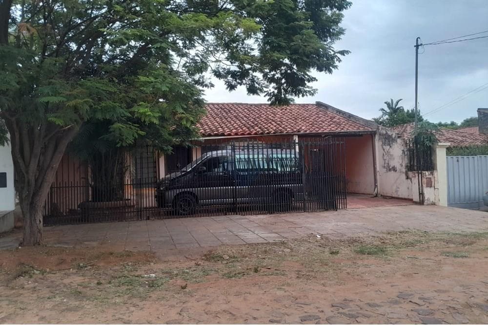 Casa - Venta - Paraguay Central Luque, invierte en un nuevo hogar!