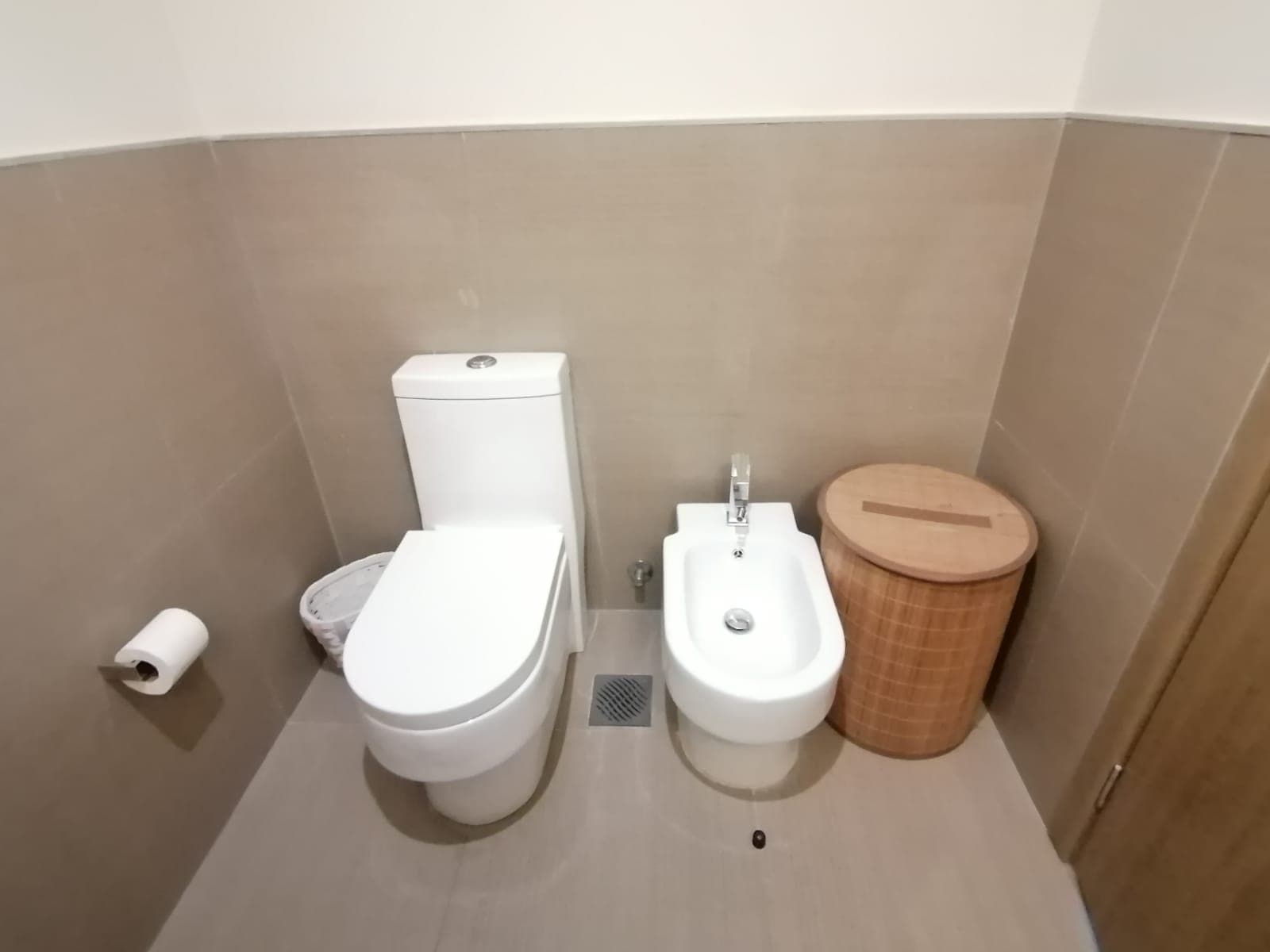 Departamento Amoblado De 2 Dormitorios Sobre Santa Teresa, foto 4