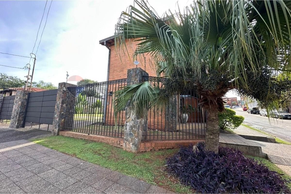 Casa - Alquiler - Lambaré, Central, Paraguay, foto 3
