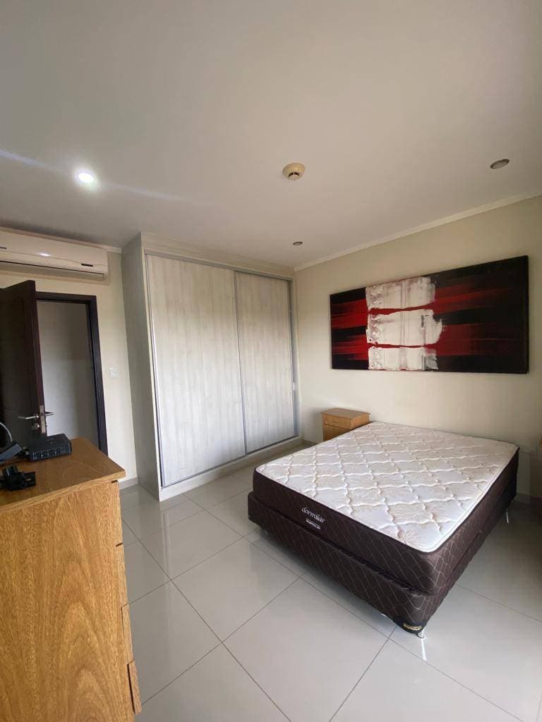 departamento amoblado en Los Laureles, foto 3