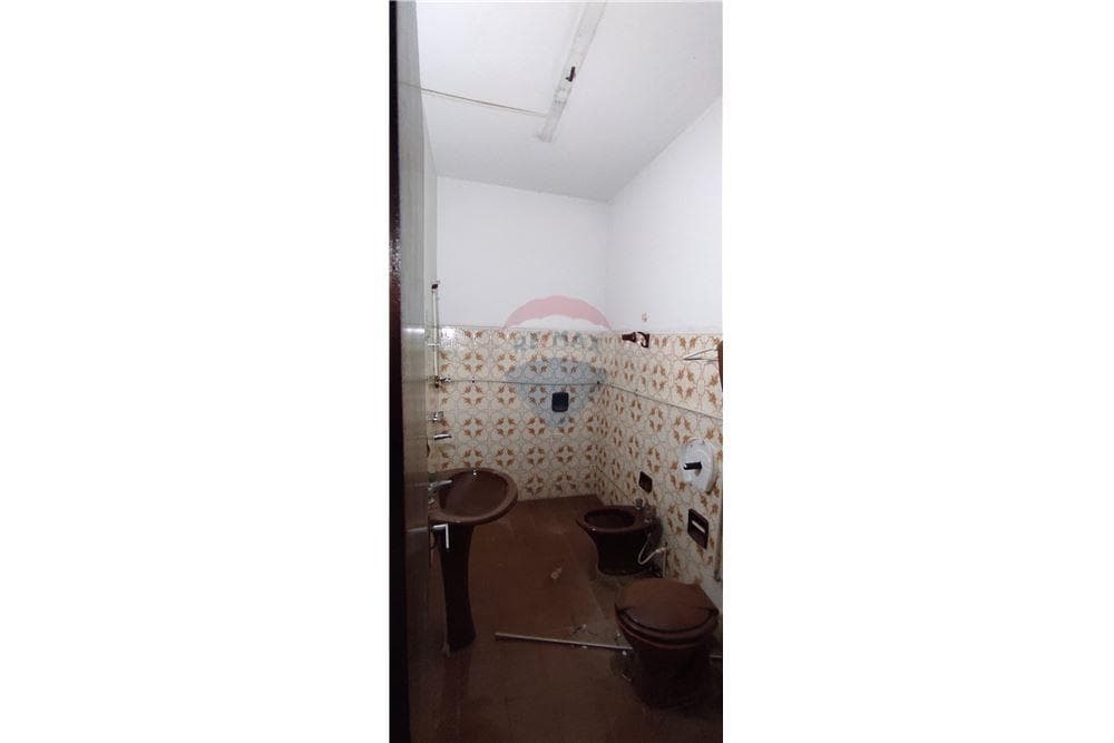 Oficina - Alquiler - Santísima Trinidad, Paraguay — foto 5
