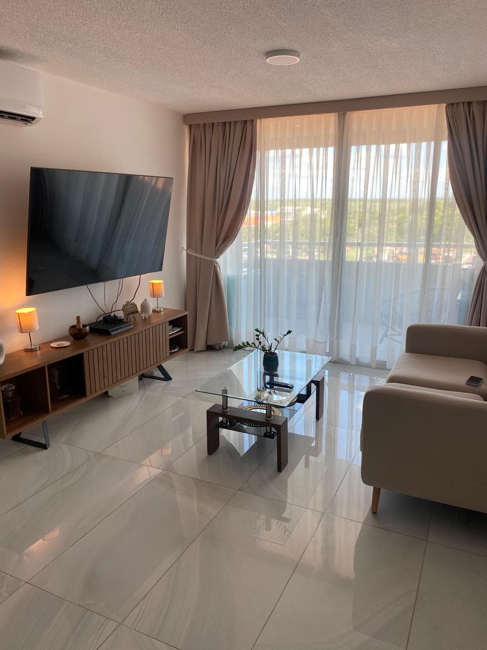 2 habitaciones amoblaso, altamira surubi´i — foto 2