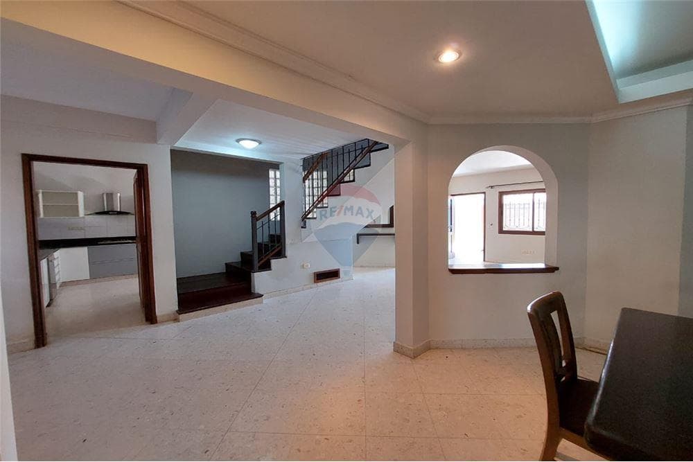 Casa - Venta - Madame Lynch, Paraguay, foto 5