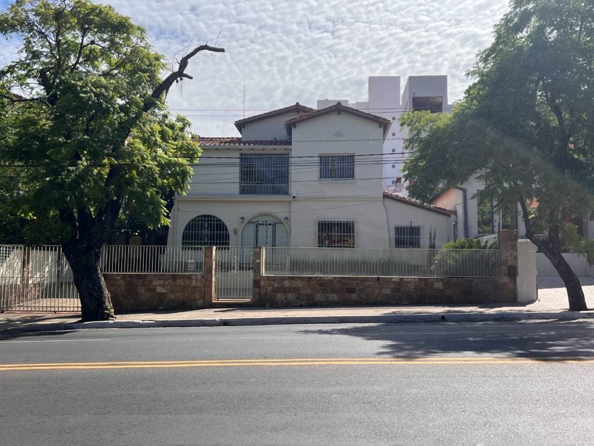 Propiedad sobre av. Mariscal lopez, foto 1