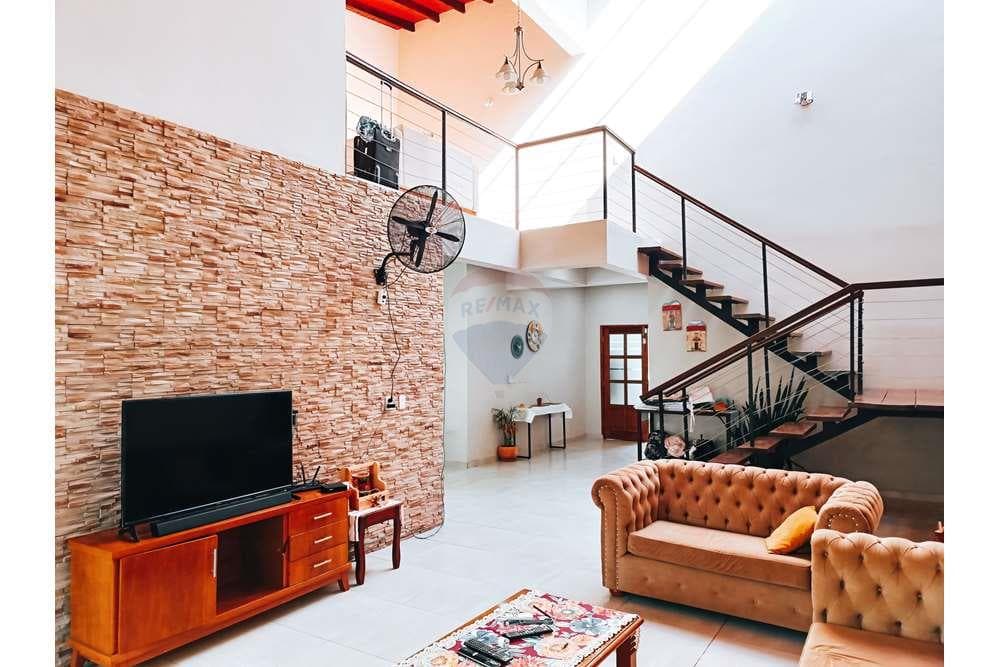 Casa en venta en mira flores San Lorenzo, foto 5