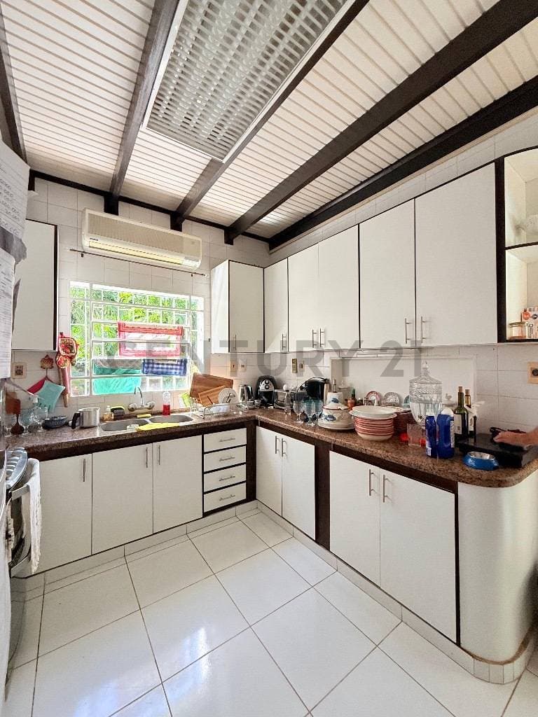 Residencia En Venta – Mcal. Estigarribia, Asunción, foto 2