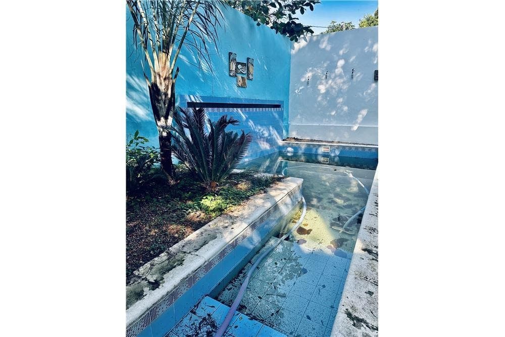 Duplex en lambare en condominio cerrado, foto 3