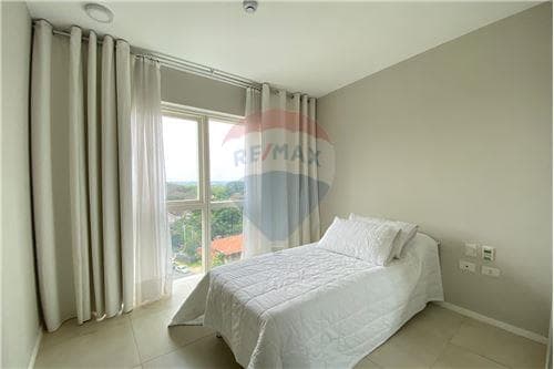 Departamento amoblado de 3 dorm. Ykua sati — foto 5