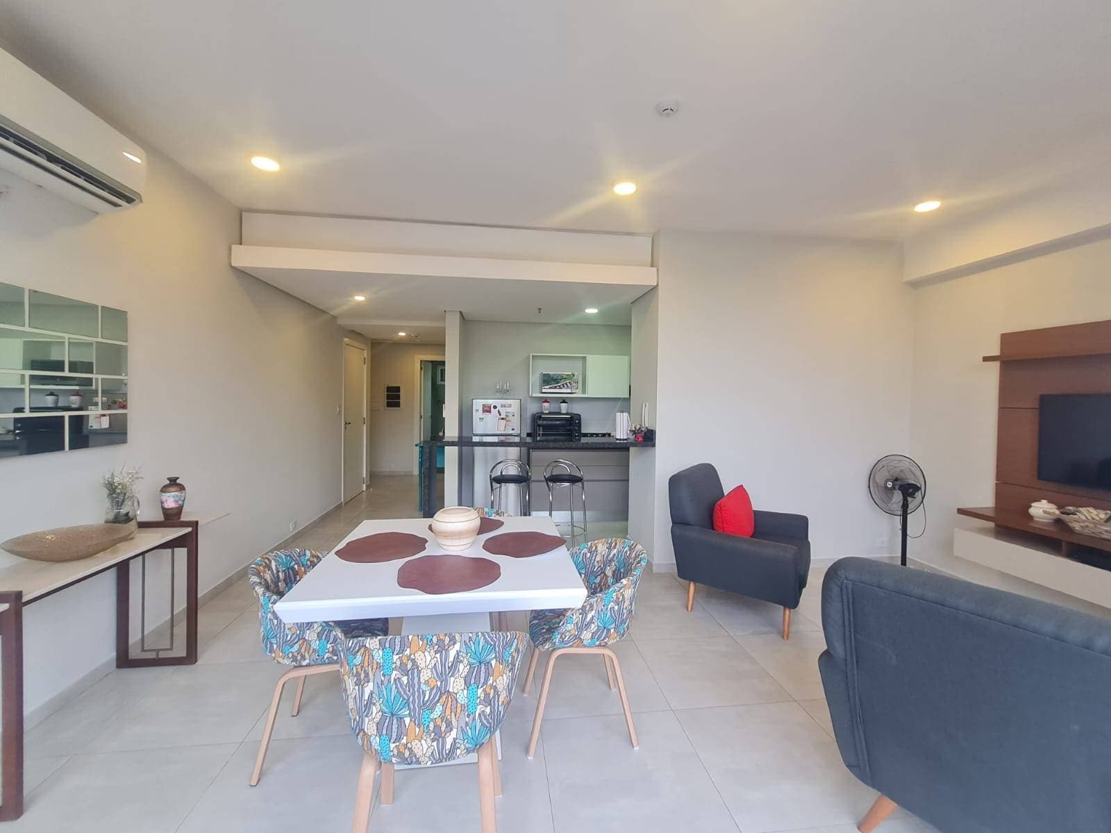 Departamento en alquiler c/ cochera en Villa Morra — foto 4