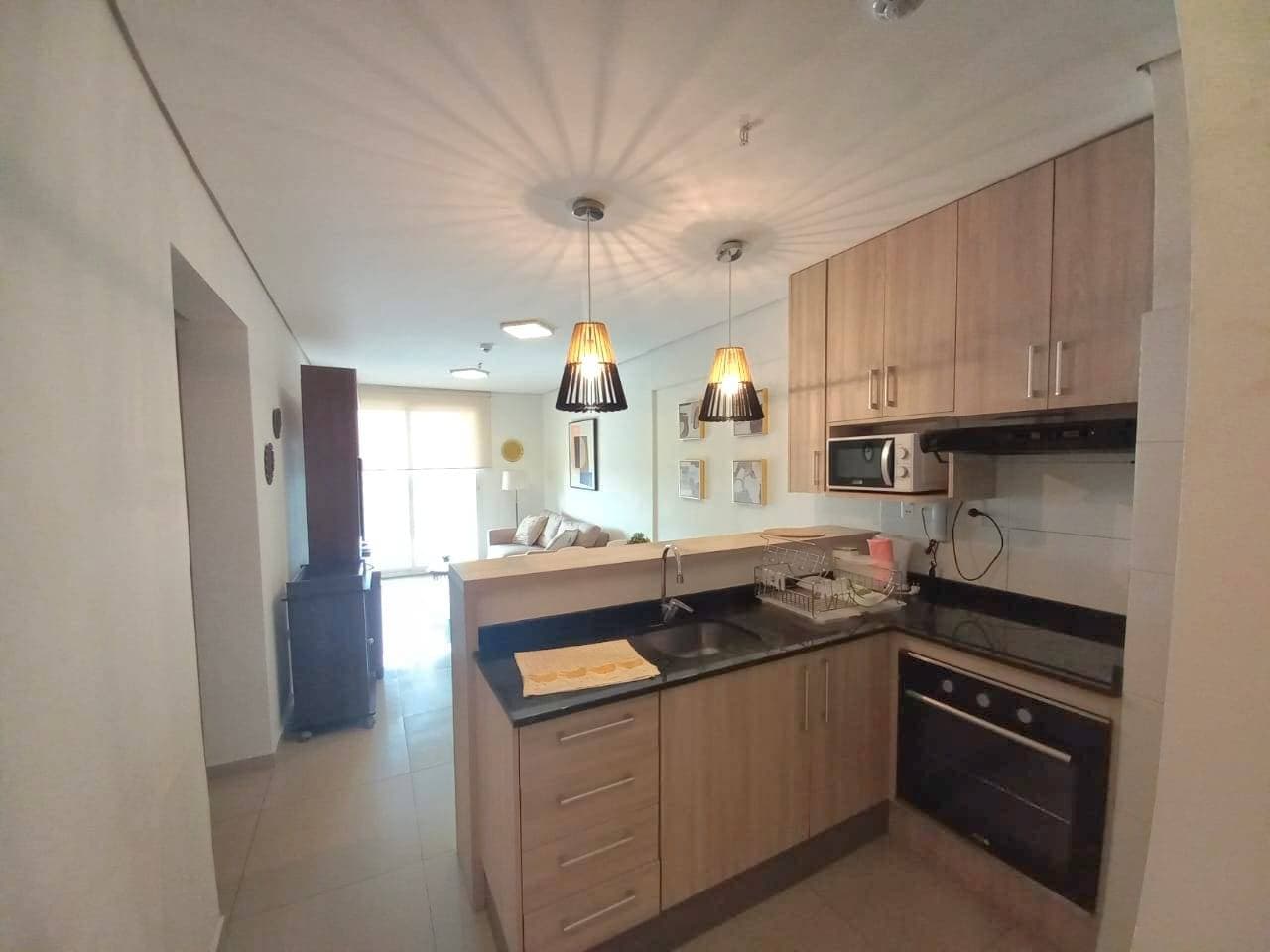 Departamento en alquiler c/ cochera en Mburucuyá, foto 4