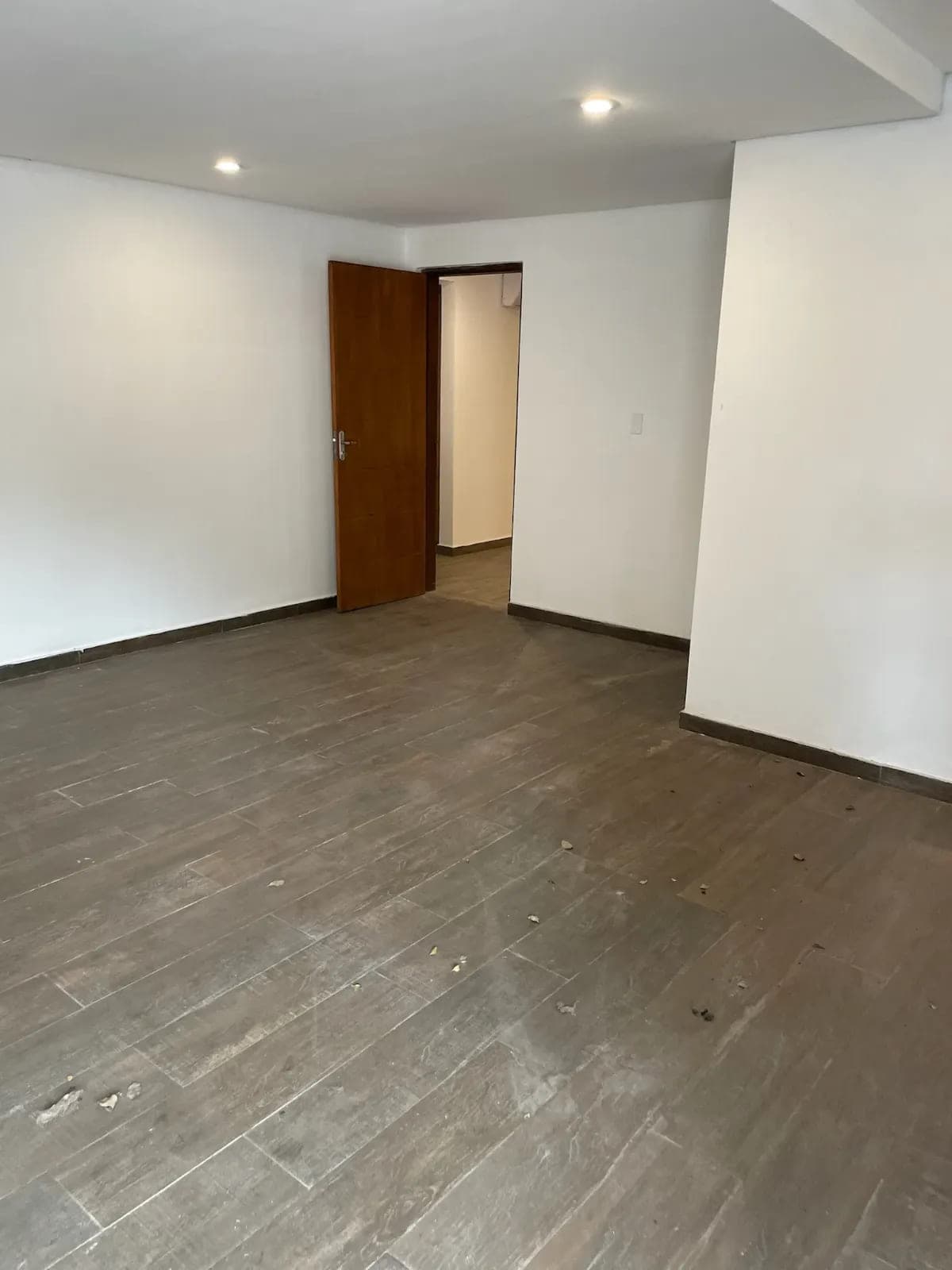 Amplia Residencia 4 suites zona Terminal de Asuncion — foto 3