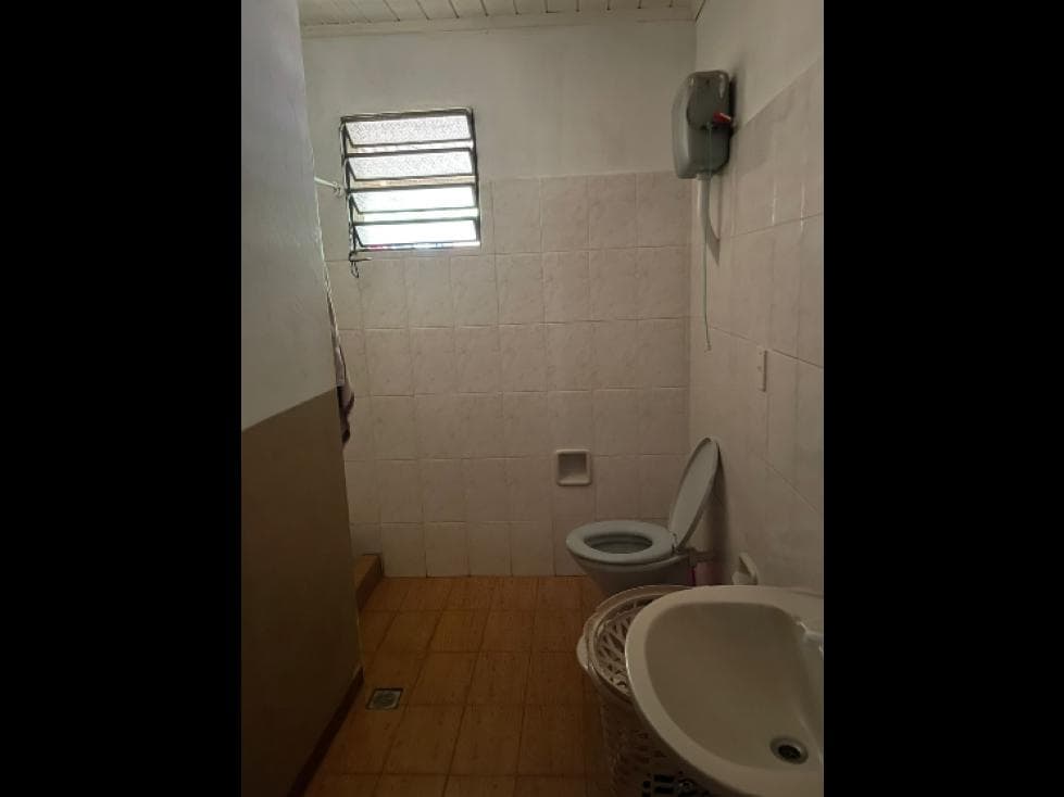 En venta hermosa casa en el departamento de itapúa — foto 5