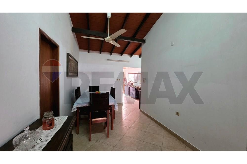 Casa en venta – Barrio Mbocayaty, Asunción, foto 4