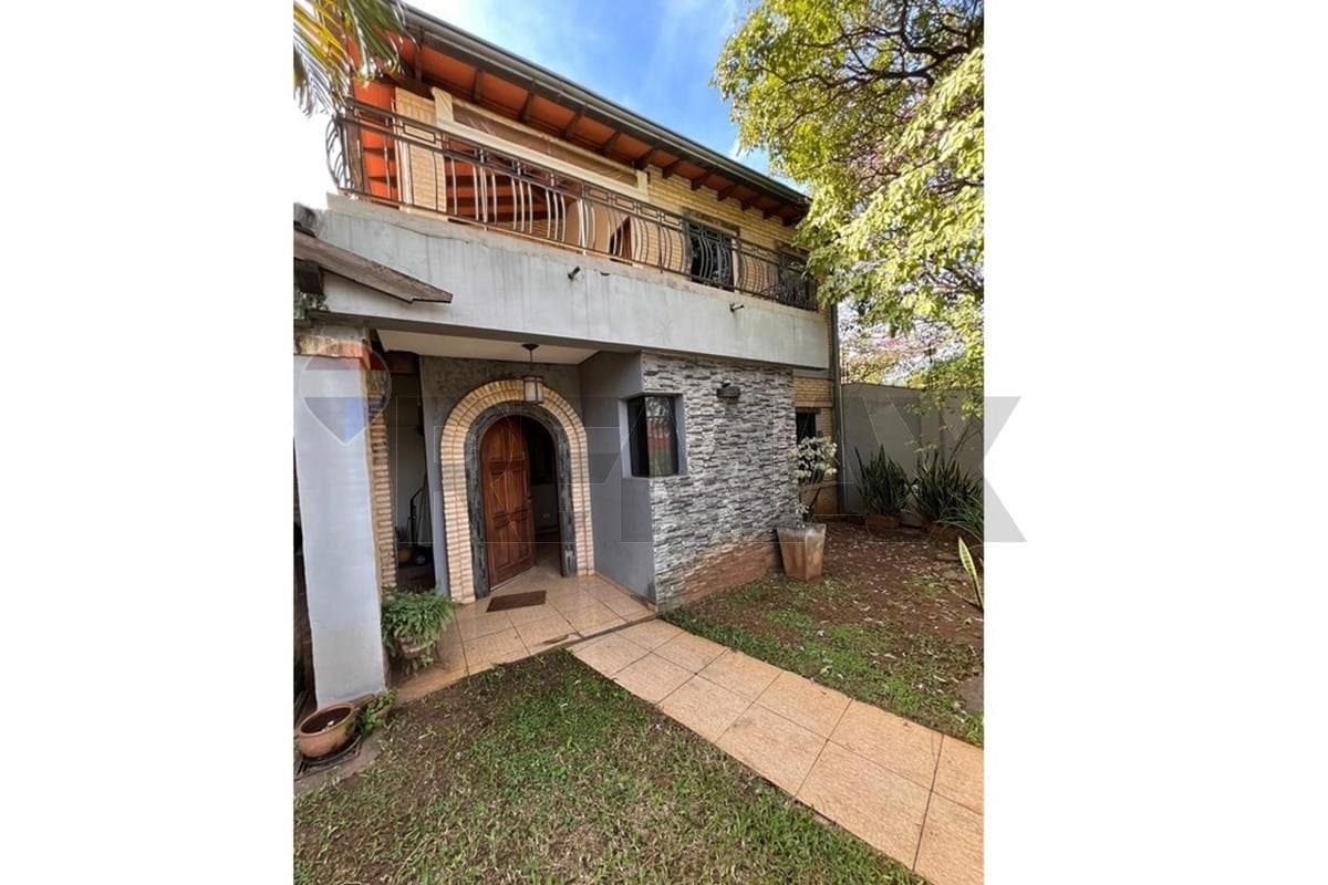 Casa en venta en loma merlo – Luque, foto 2
