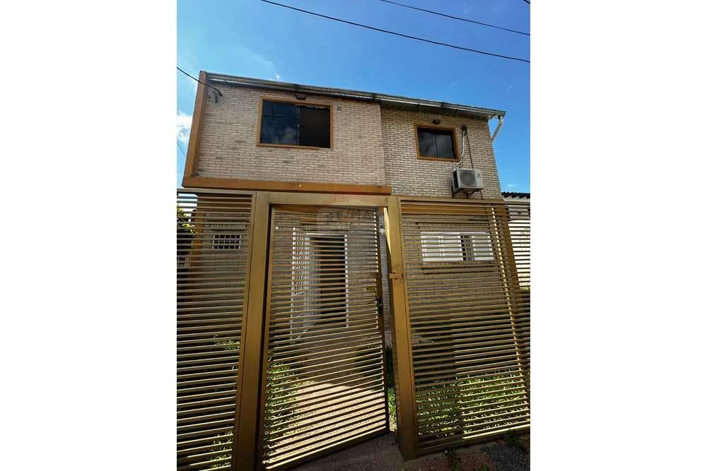 En venta casa tipo departamentos en Mariano Roque Alonso, foto 2