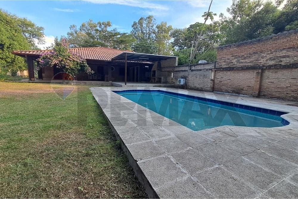 En Venta - Casa de Verano -San Bernardino, Cordillera, Paraguay, foto 3