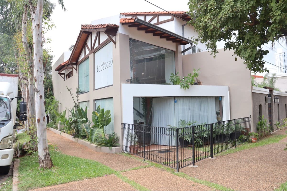 Local Comercial-alquiler-narciso Colman, Las Lomas (Carmelitas), Asunción